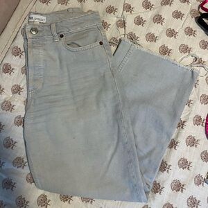 Zara Cropped Jeans